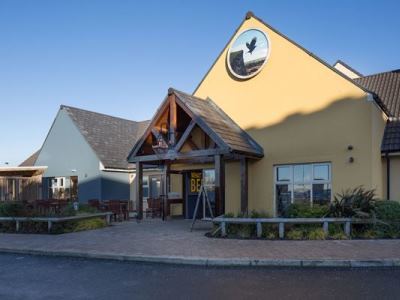 The Raven'S Cliff Lodge By Marston'S Inns Motherwell Dış mekan fotoğraf